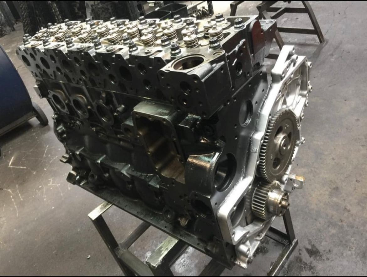 5.9 CUMMINS REMANUFACTURED DIESEL LONG BLOCK 2003 2004 MTZ Engine Rebuilders Inc