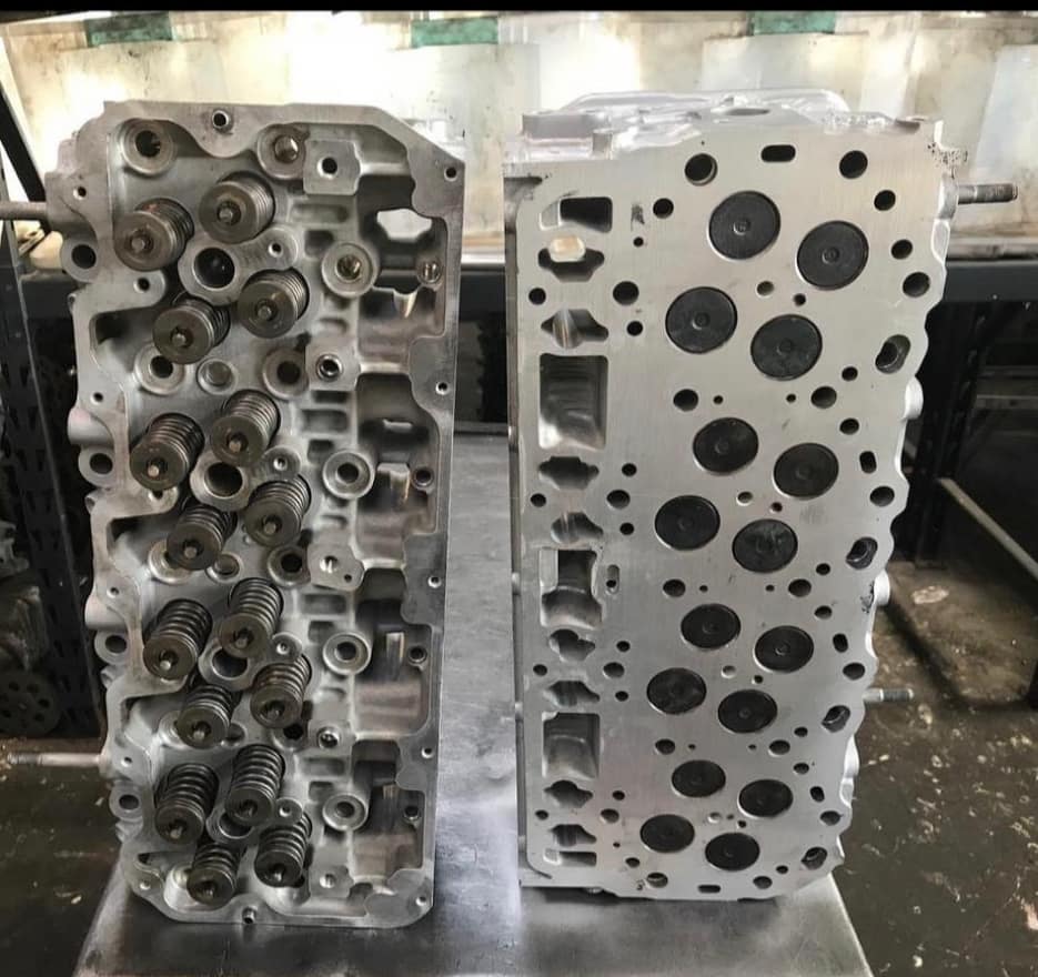 Jeep 3.7 Cylinder Head Removal