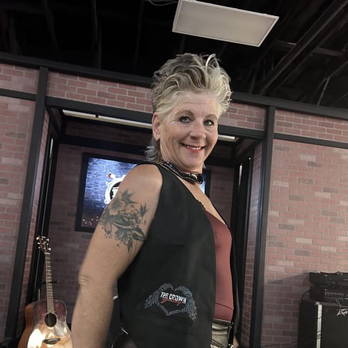 Rebel Heart Vest – Crown Syndicate Design